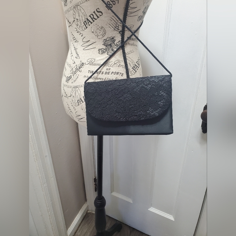 Black Lacy Party Purse 🌴